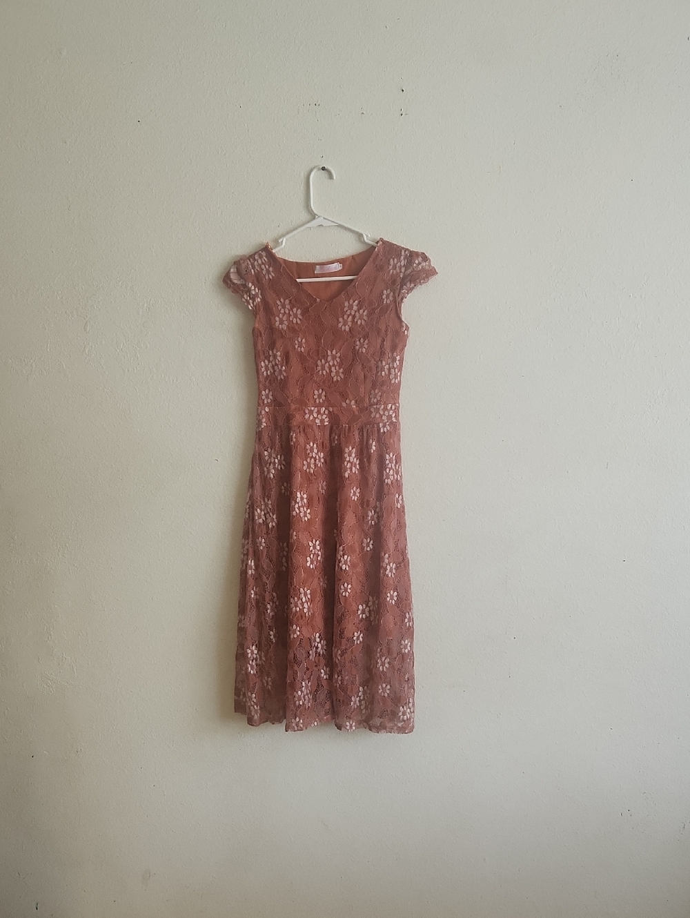 Midi Lace Floral Dress in Dusty Rose